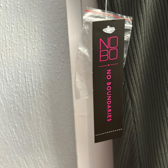 NWT No Boundaries Olive sundress - Picture 4 of 5